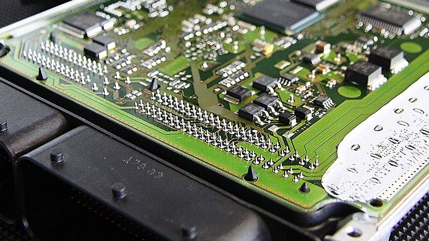 Módulo de Control de Motor (ECU)